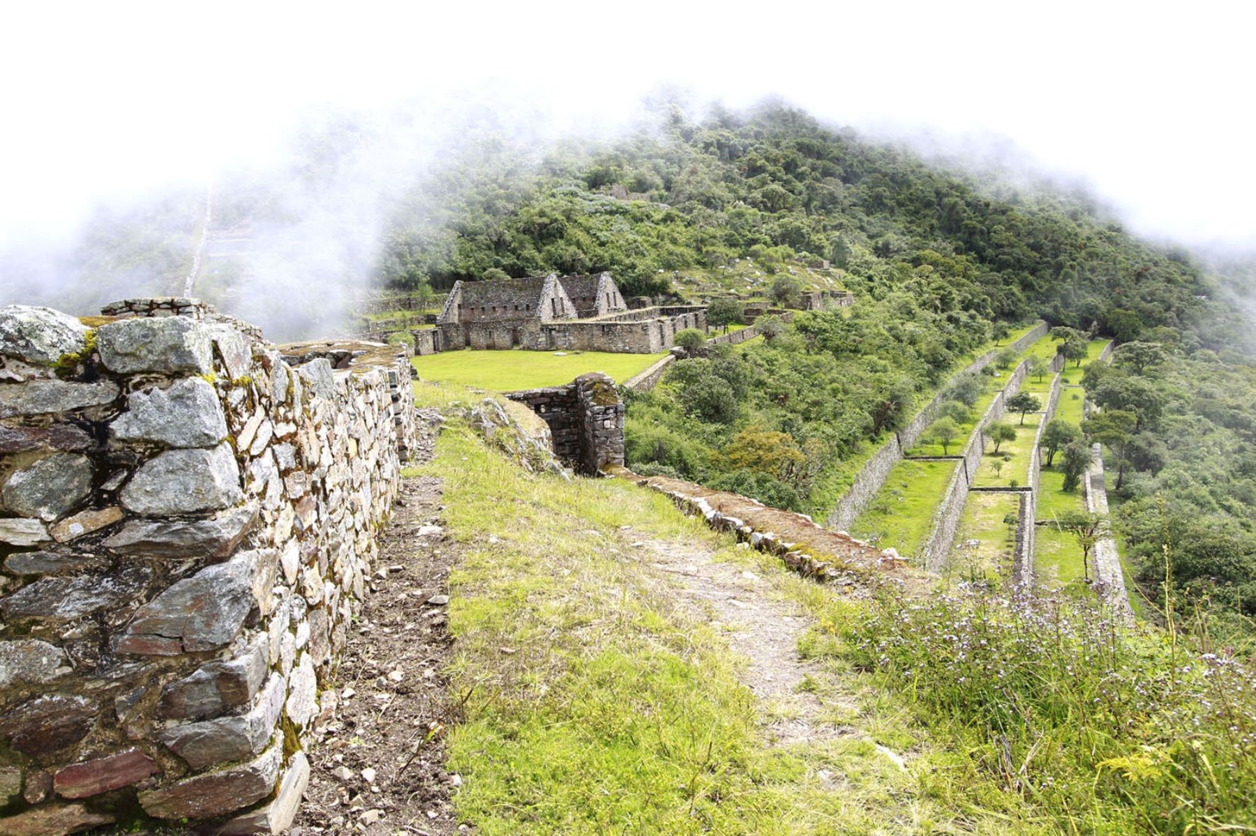 Day 2: Marampata – Choquequiraw – Marampata. Day 2: Marampata – Choquequiraw – Marampata.