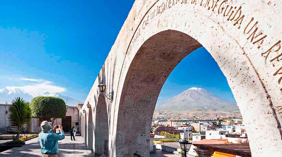 Day 6: AREQUIPA: ROUR LA CAMPÍÑA AREQUIPEÑA