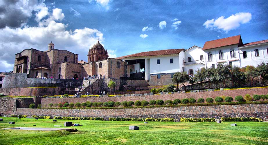 Day 9: CITY TOUR CUSCO + 4 NEARBY RUINS Day 9: CITY TOUR CUSCO + 4 NEARBY RUINS