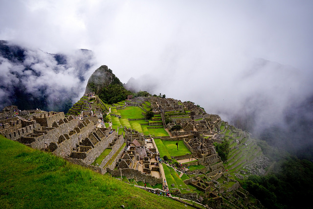 Day 4: Trekking “Wiñayhuayna – IntiPunku & Machupicchu guided Tour ” Day 4: Trekking “Wiñayhuayna – IntiPunku & Machupicchu guided Tour ”