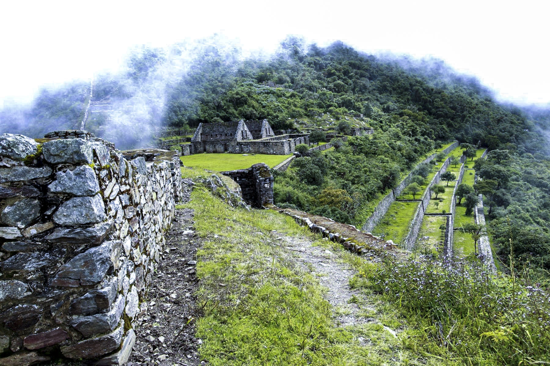 Day 3: Choquequirao – Marampata – La Playa. Day 3: Choquequirao – Marampata – La Playa.